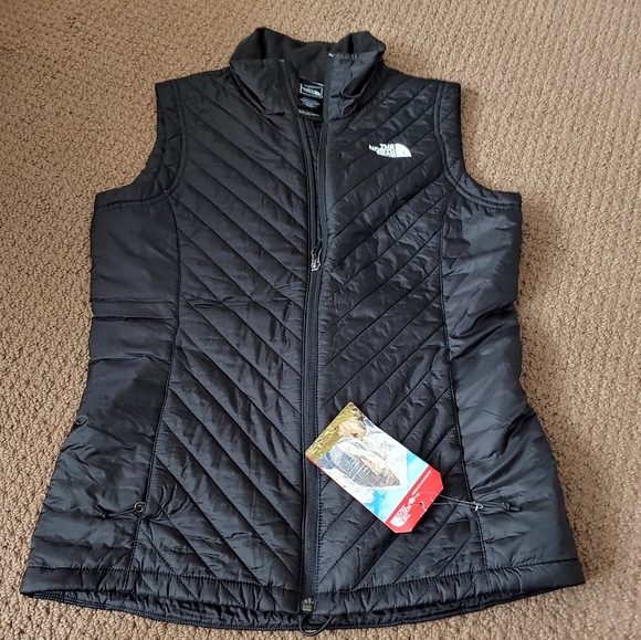 North Face Vest - Picture 1 of 2